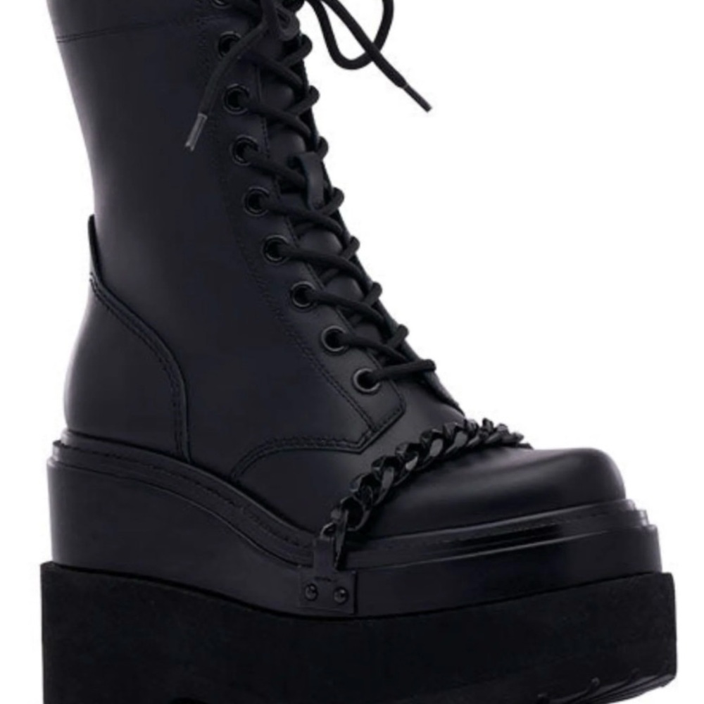 D’Amelio Black leather platform boots with a punk vibe - Picture 2 of 9